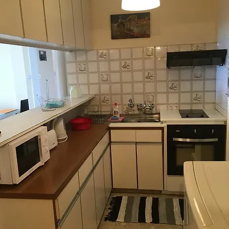 Alex 51 ラルナカ