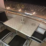 Alex 51 アパート ラルナカ