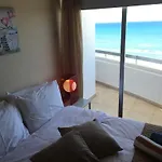 Alex 51 ラルナカ