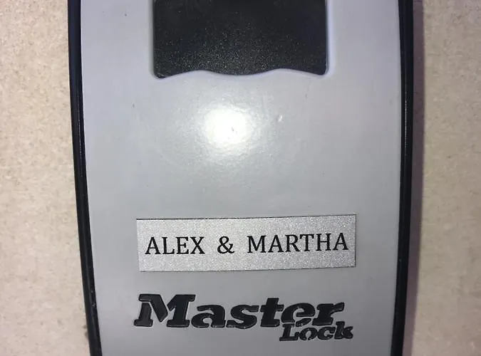 Alex 51 Ларнака