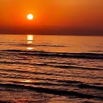 아파트 Alex Beach 51 라르나카